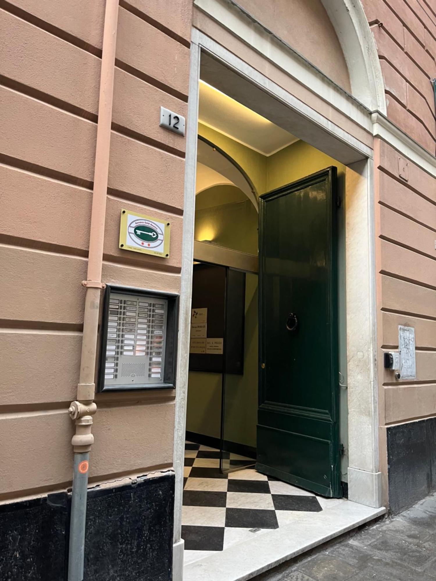Genova Gold Rooms Exteriér fotografie